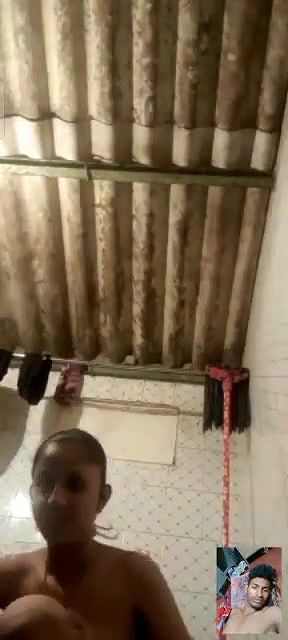 Cute Indian GF video call sex chat in nude
