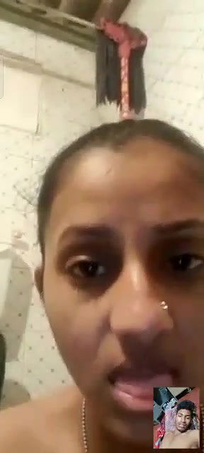 Cute Indian GF video call sex chat in nude