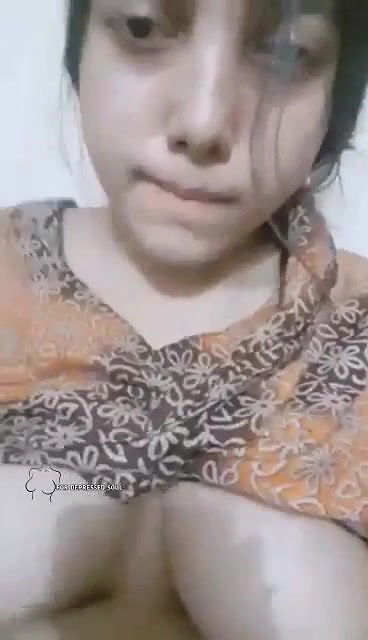 Paki girl showing boobs and pussy