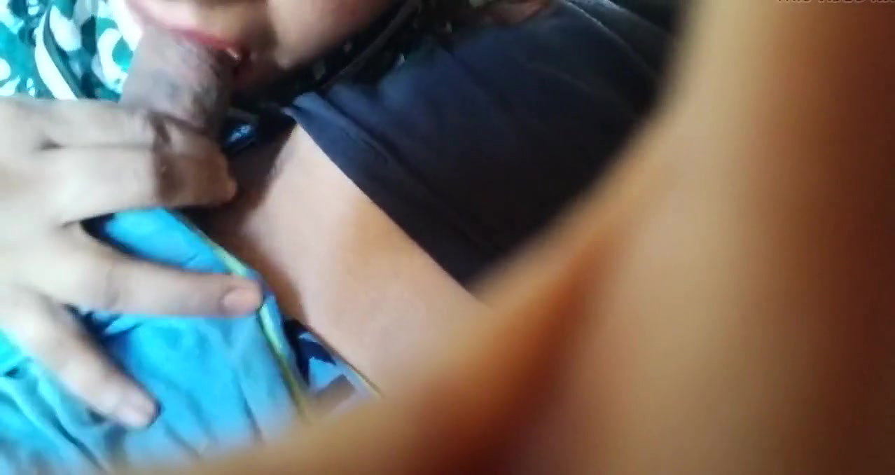 Cheater bhabhi sucking devar dick,suddenly they noticed someone coming and they stop quickly