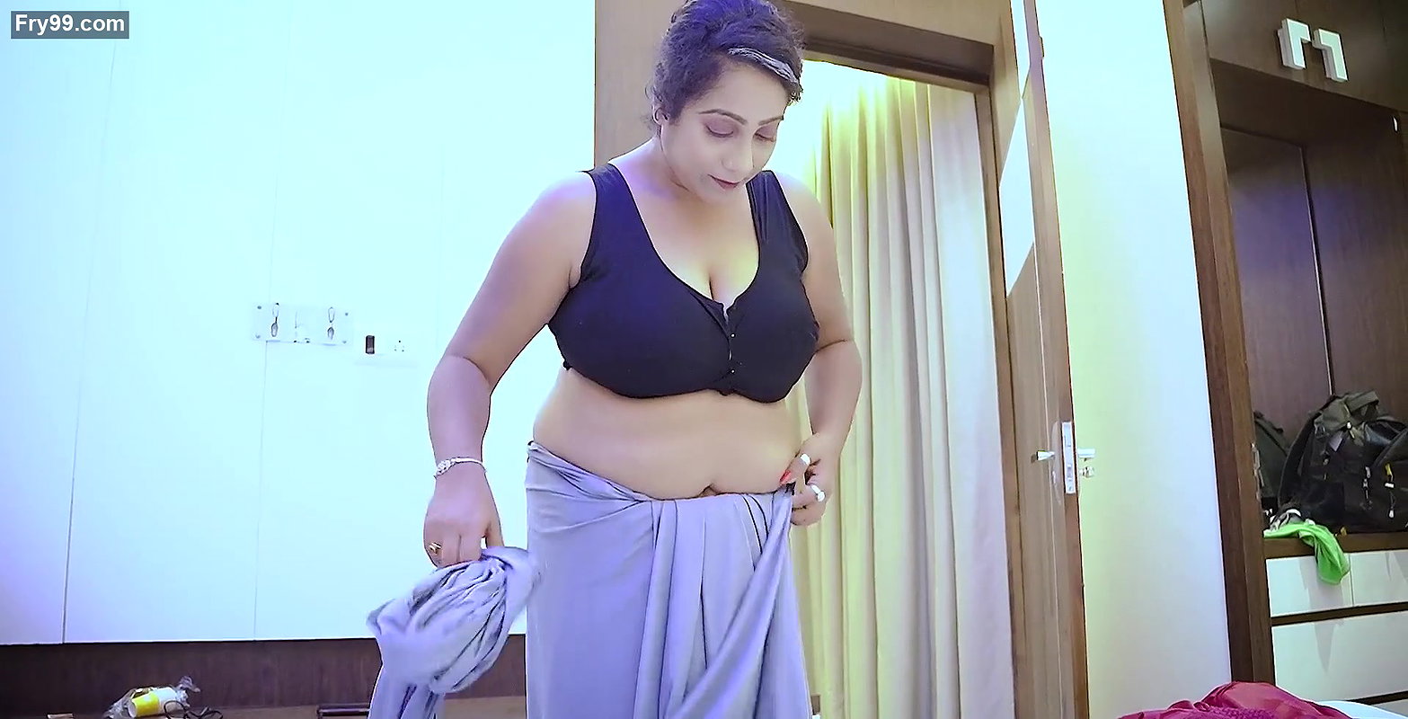 Desi naukar aur Bideshi Bade Dudh wali 40 + Madam ka chodan chudai dekha nahi hoga pahale yesa thukai