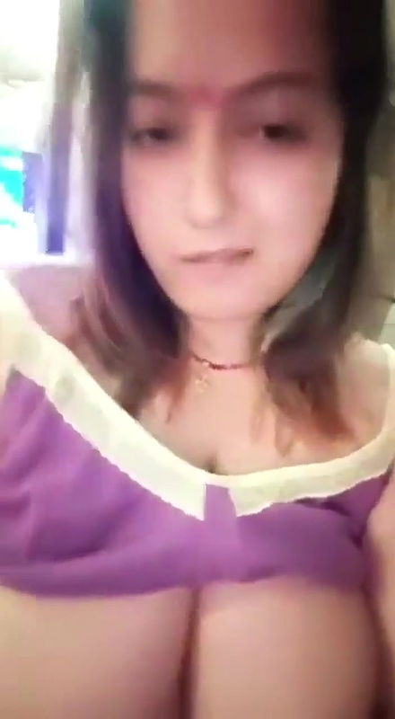 Brithi Chakraborty Showing Asset