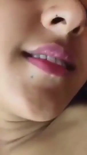 Cute Girl Getting Reay For Fuck