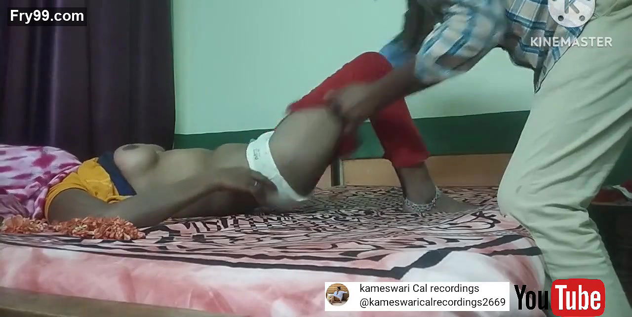 Hyd Telugu Lovers In Oyo room, romance & sucking introduction part with voice & English sub-titles.