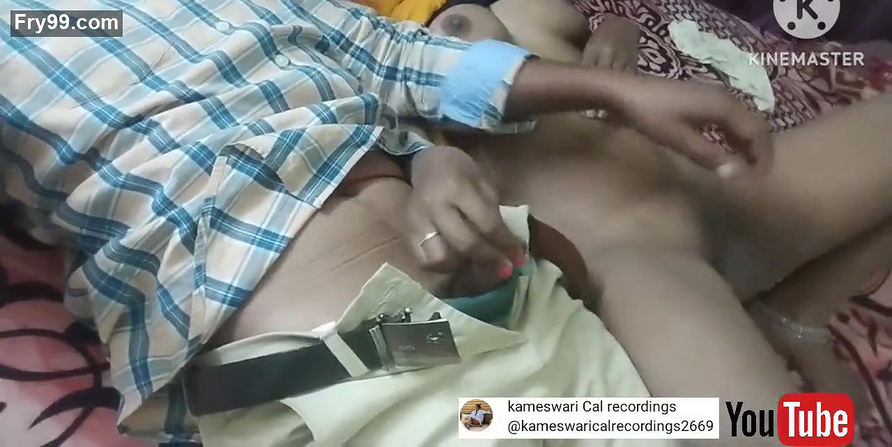 Hyd Telugu Lovers In Oyo room, romance & sucking introduction part with voice & English sub-titles.