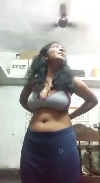 Cute Girl Showing Big Boobs