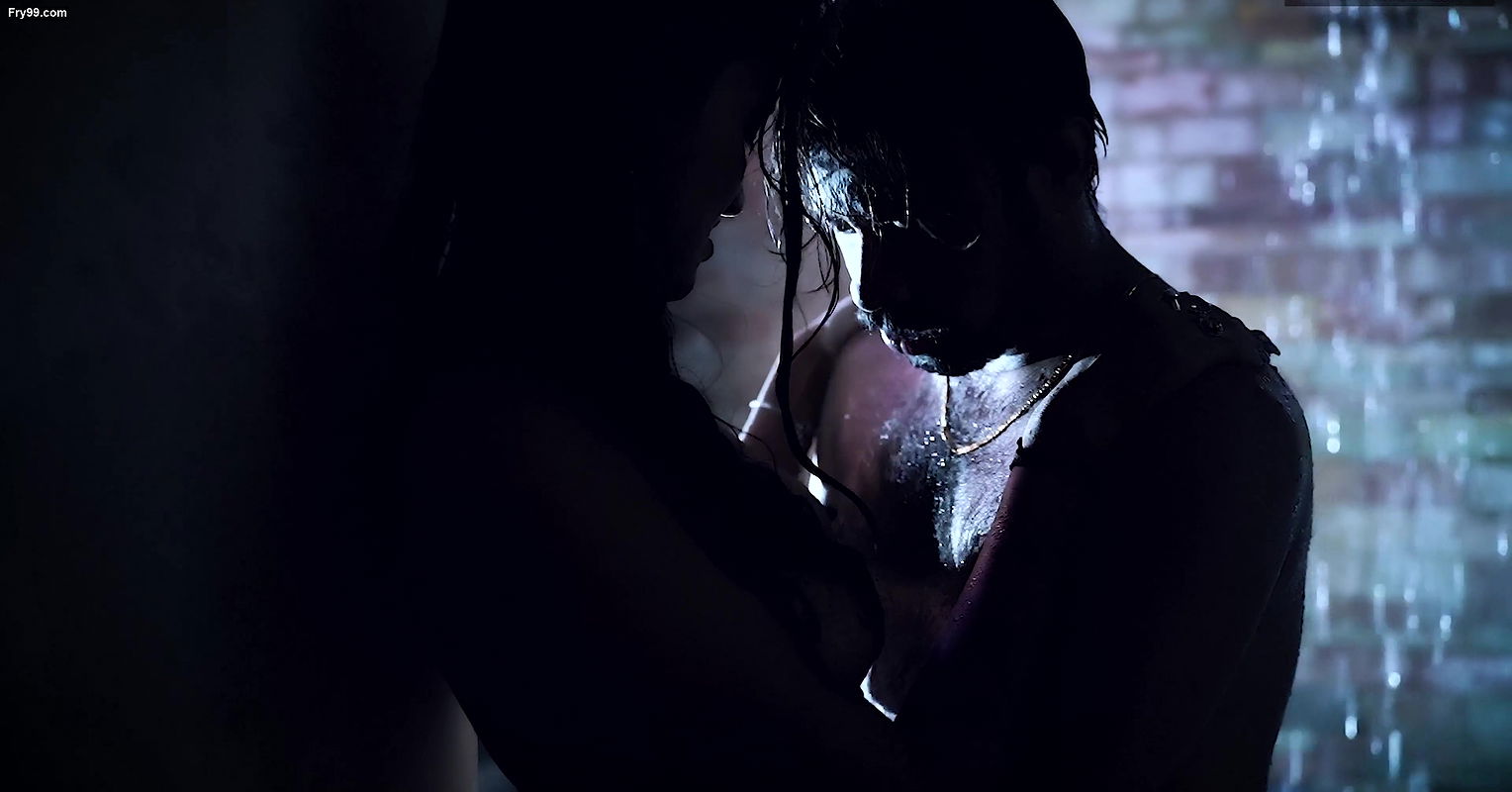 Nai naweli Dulhan Sudipa ko pool me chodne ka maja diya dewar ji ne ( Hindi Audio )