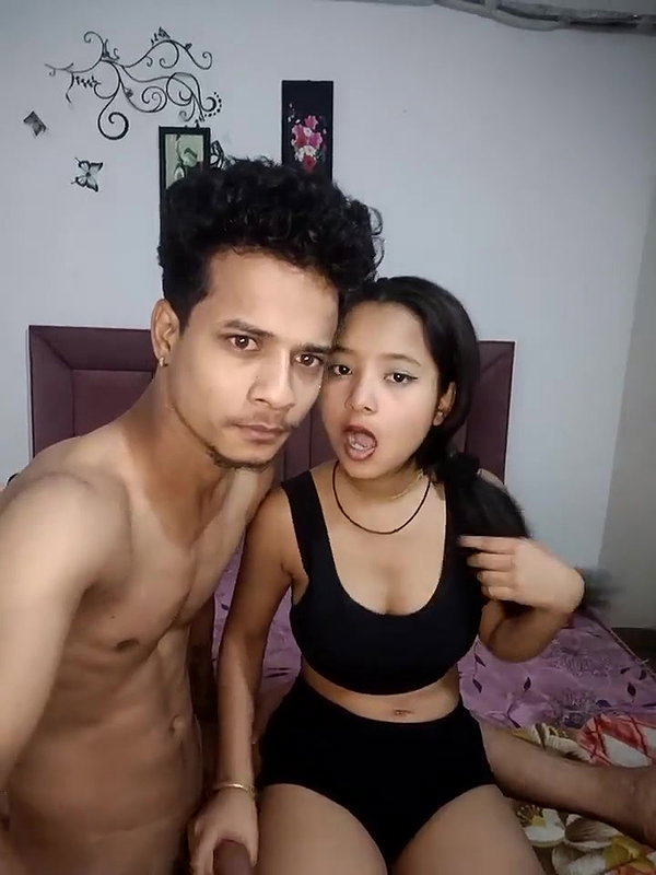 BF Sucking GF Boobs and GF giving Blowjob