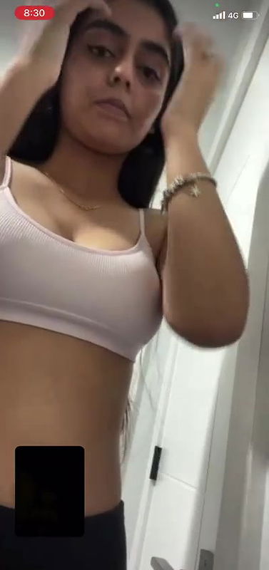 Hot Girl Showing Boobs To Lover