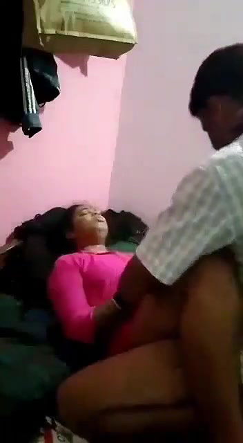 Mallu Bhabhi Fucked By Lover