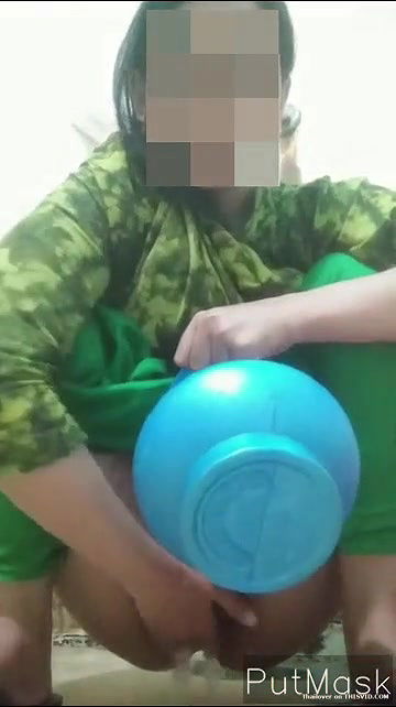 Desi Girl Pissing Selfie 42 ThisVidcom1