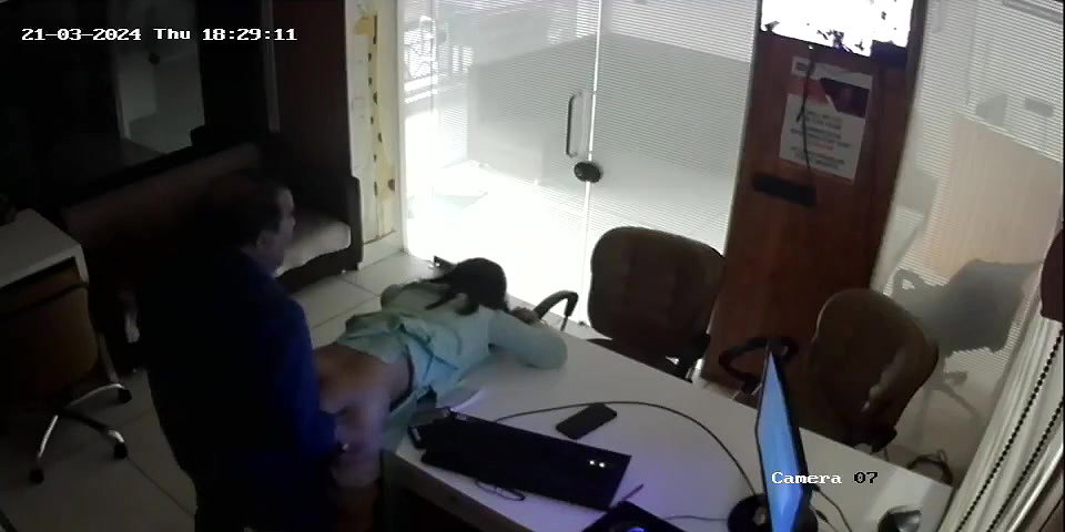 Promotion ke liye boss ke sath kiya