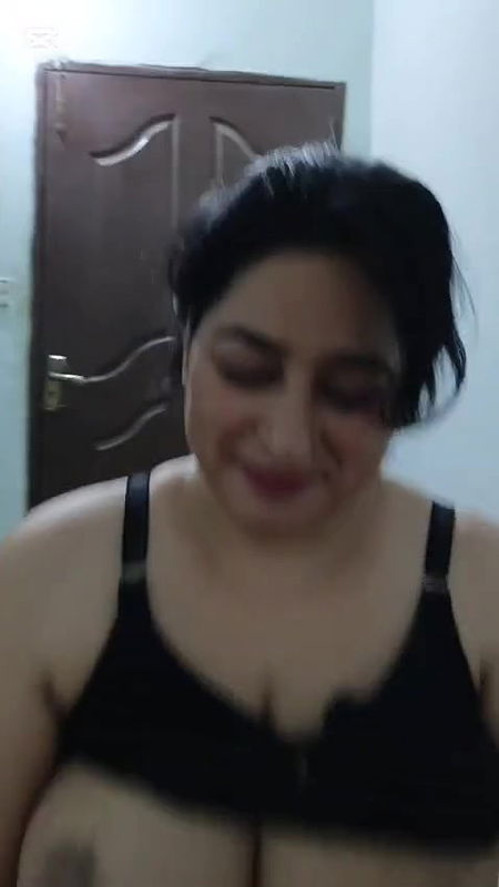 Punjabi Bhabhi Enjoyng with Boy 3