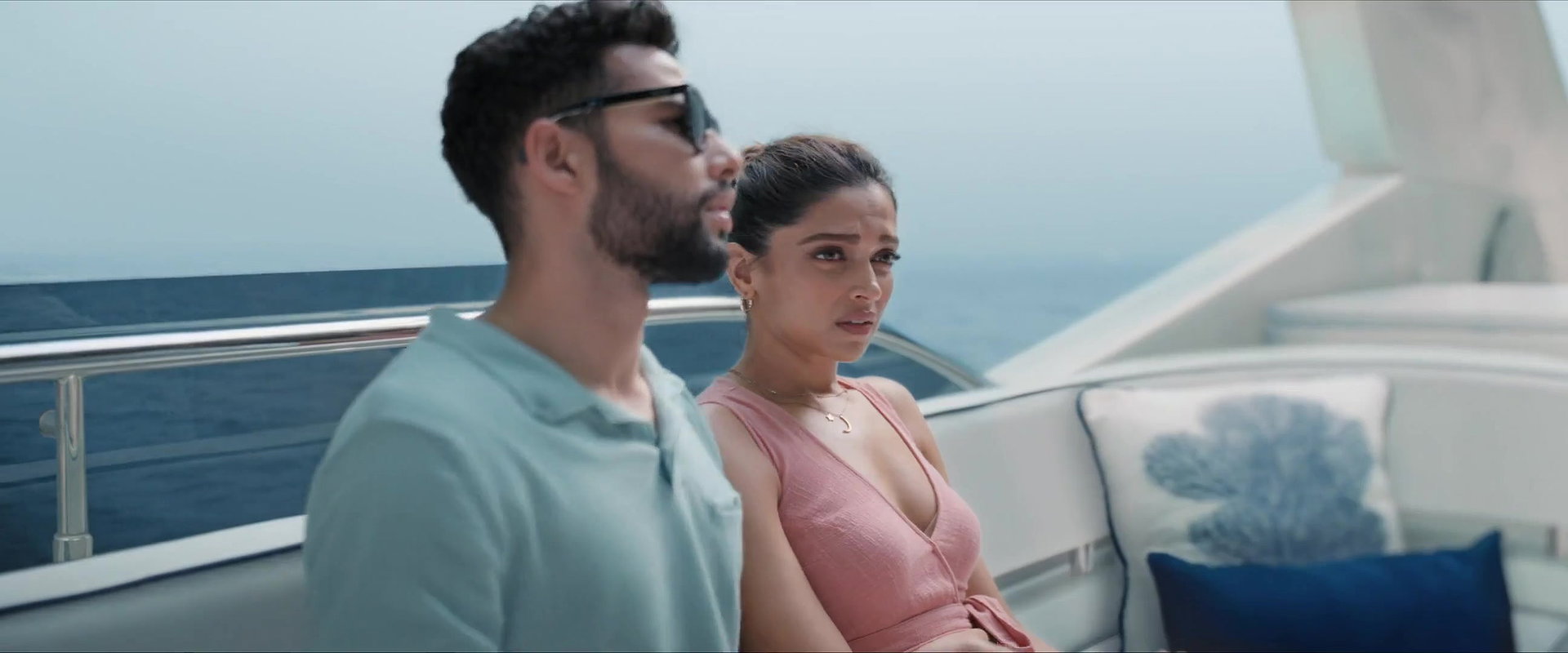 Gehraiyaan 2022 1080p Hot Compilation