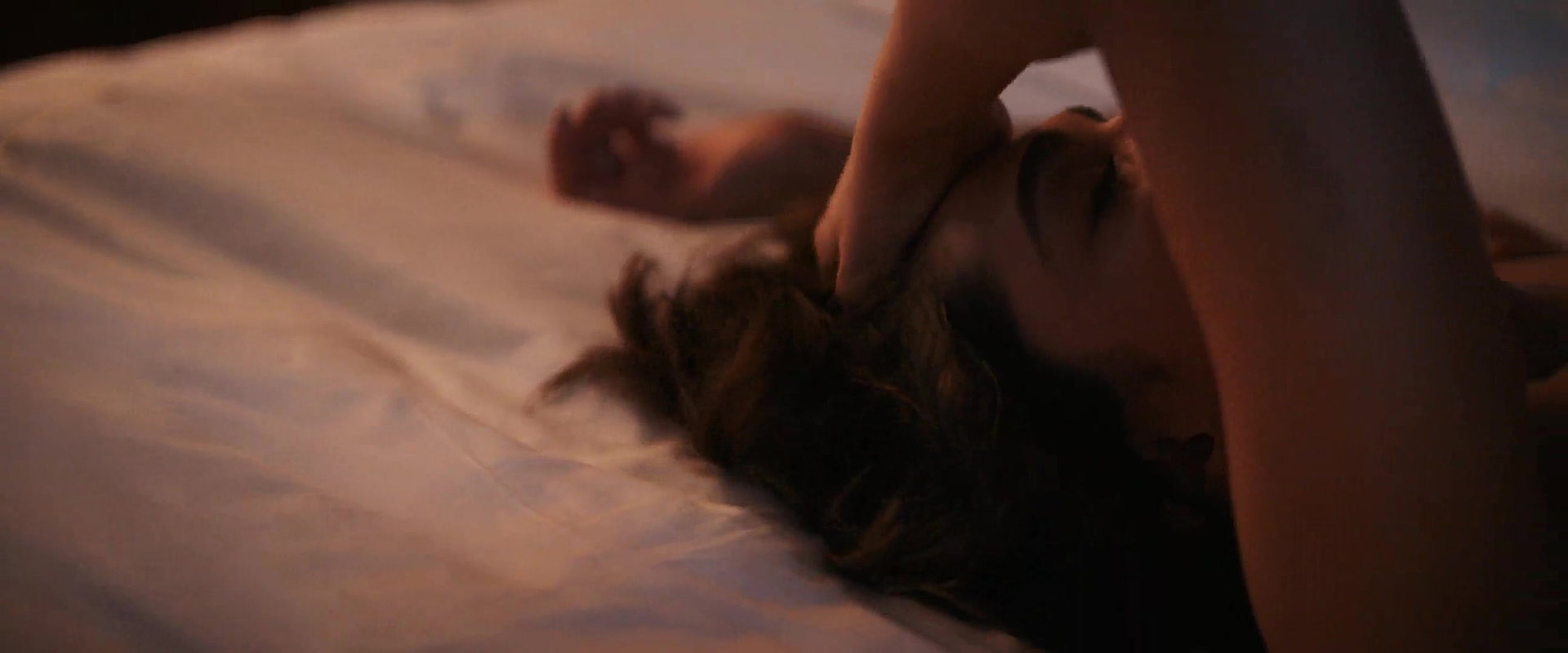 Gehraiyaan 2022 1080p Hot Compilation