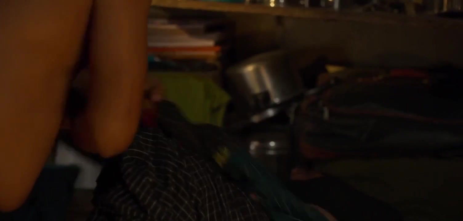 Kotha Poradu hot scenes