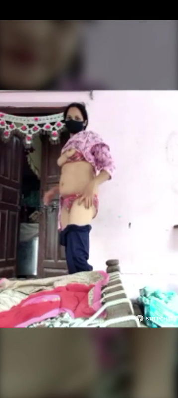 miss ayesha stripchat full nude with face glimpse