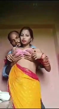 Hot house wife hurd sex with debor in alone room