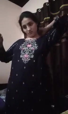 pakistani bhabhi rida cheating nude video
