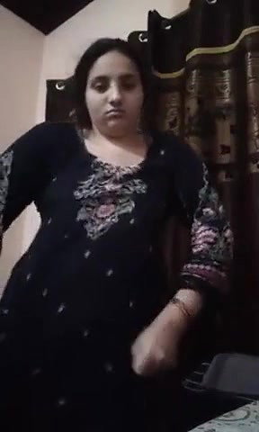 pakistani bhabhi rida cheating nude video