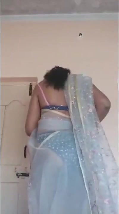 Beautiful Mature South Indian Aunty Showing Fluffy Pussy Ass While Changing Dress