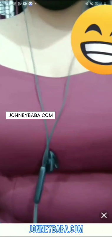 Cute girl chamet nude pussy show