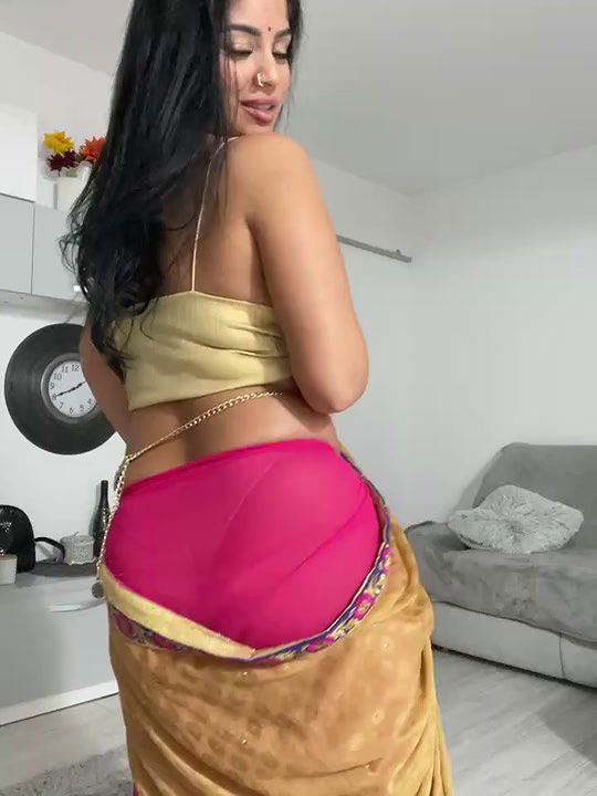 cam girl nude show 4