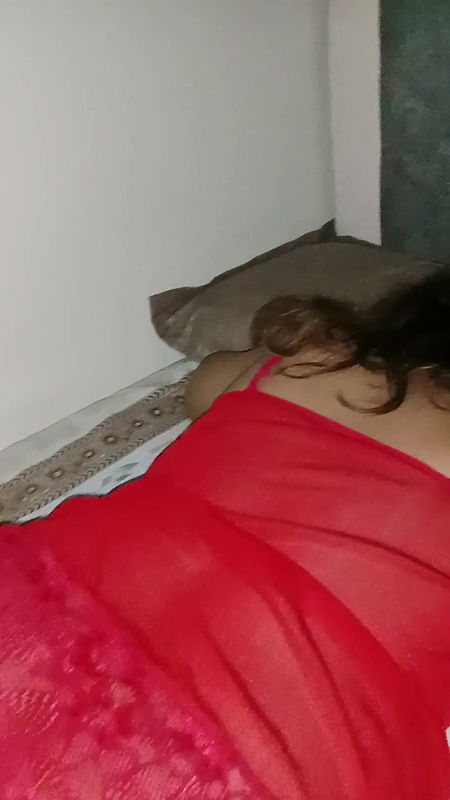 sleeping wife capture nude