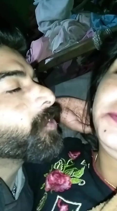 muslim girlfriend ke sath rat bhar enjoy Kiya part 1