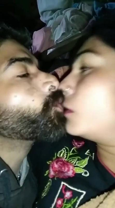 muslim girlfriend ke sath rat bhar enjoy Kiya part 1