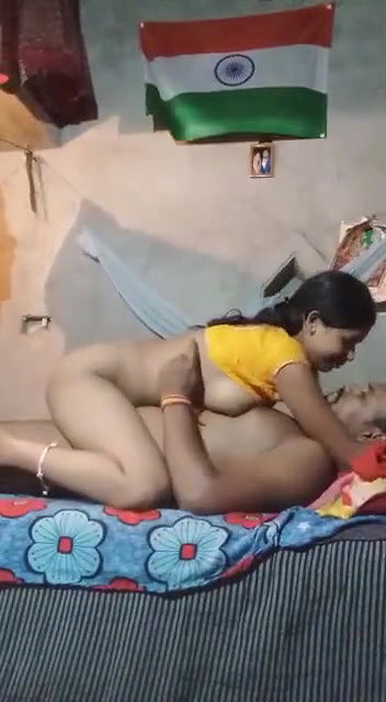 Experience bhabi riding a cock