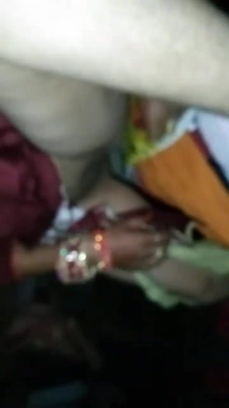 bhabi ko chaddi bhi thikse utarne nahi diya jaldi se pel diya