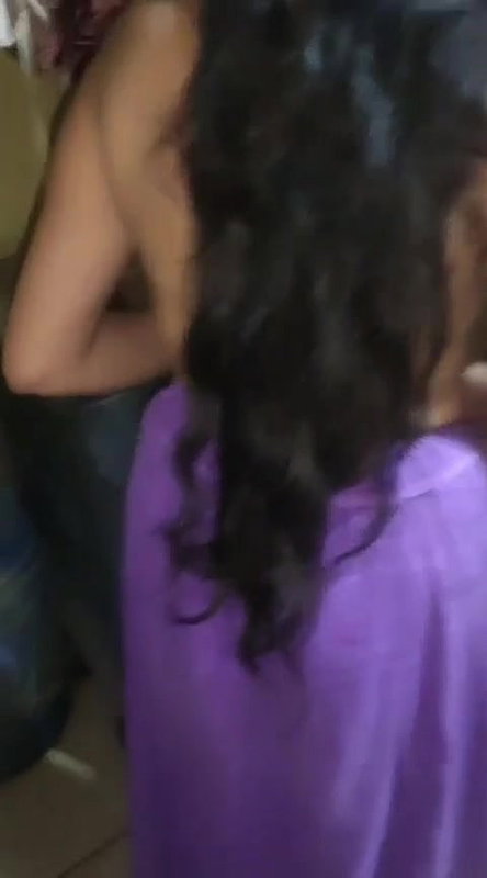 village bhabhi bathing and changing dress part 1