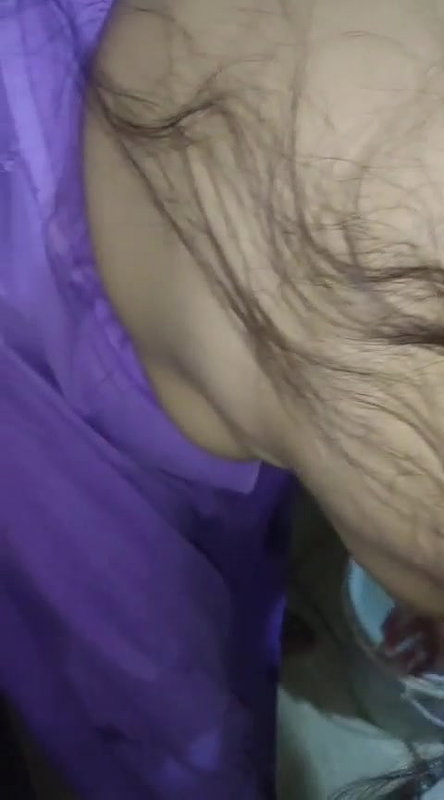 village bhabhi bathing and changing dress part 1