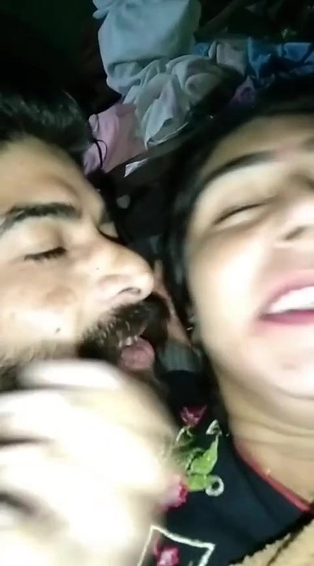 muslim girlfriend ke sath rat bhar enjoy Kiya part 1