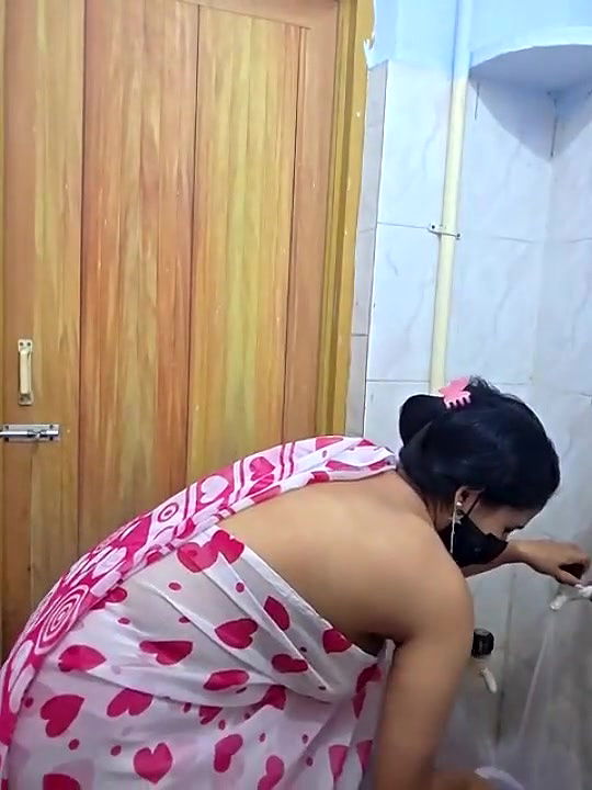 Saree Stripping and Geting Wet in Shower