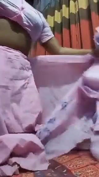 Bangladeshi girl showing open in cam