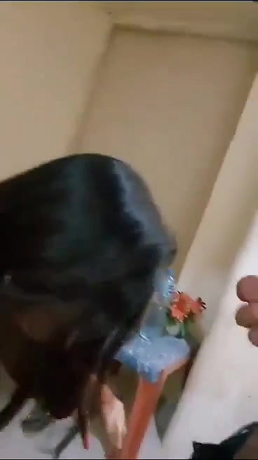 Bhabi ko chusaya aur mu me hi giradiya