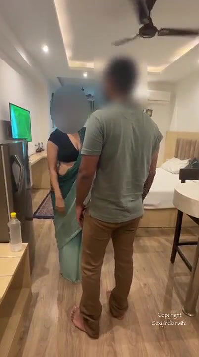 Hot Bhabhi invite massager boy doing massage in front of hubby