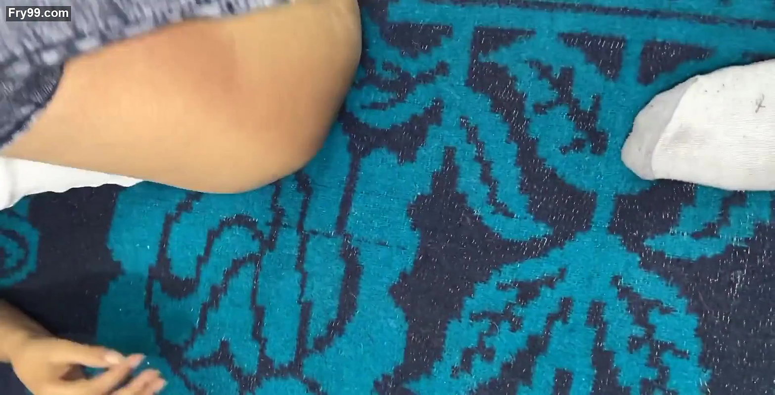 Meri Hungry Wife Ne Mere Friend Se Hi Bur Mrvayi Full HD Desi Chudai