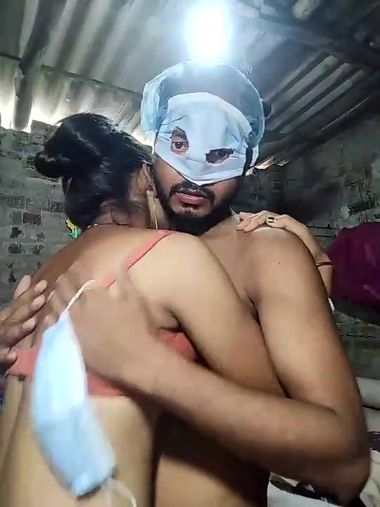 Villlage Couple Kissing and Blowjob