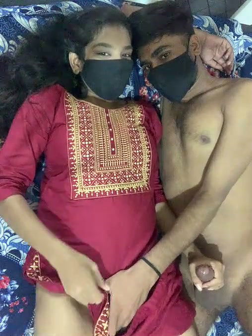 Desi Couple Romance on Bed and Kissing