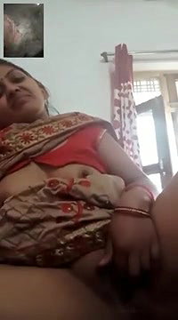 Beautiful Desi Bhabhi Showing to her husband On Vc2