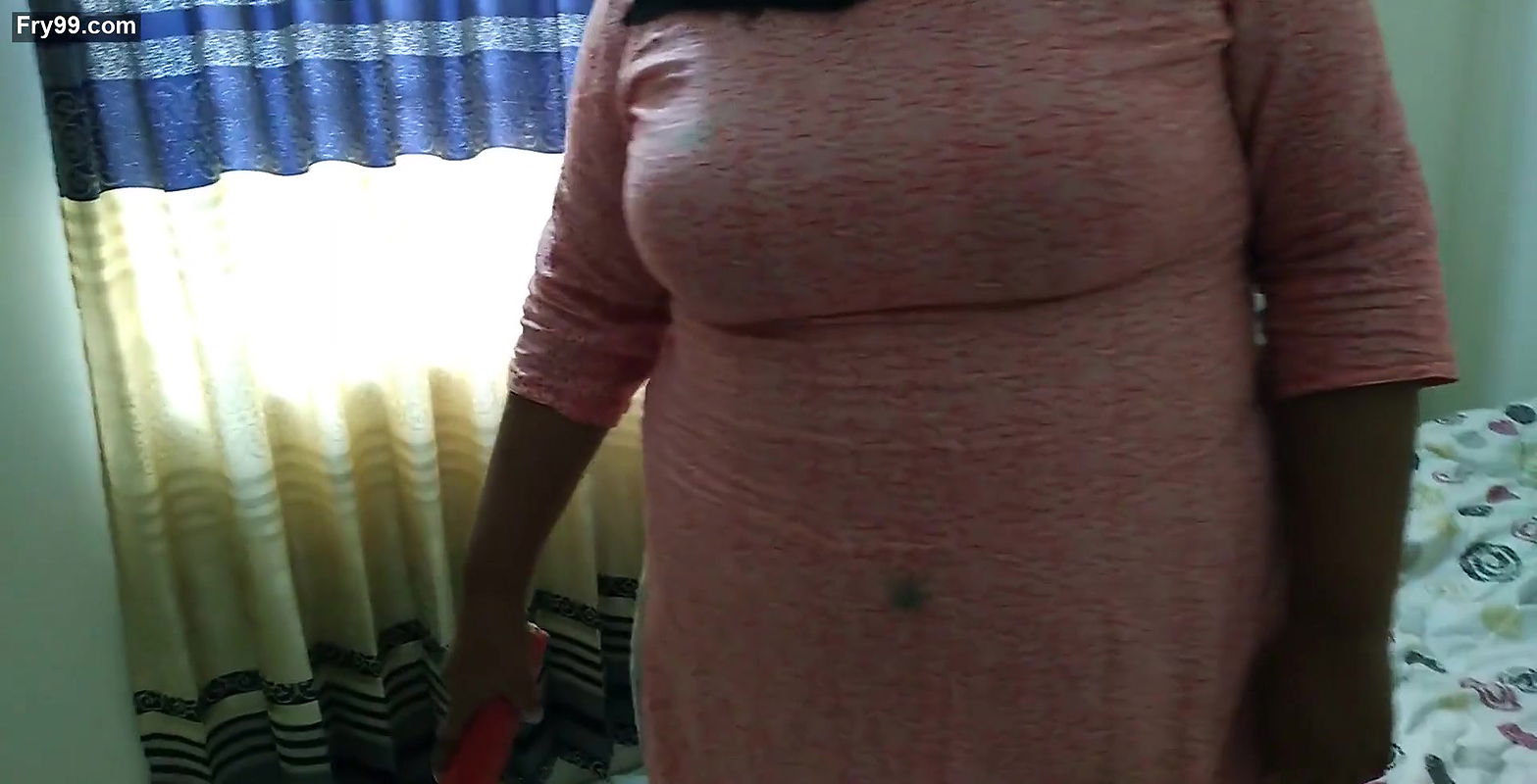 Pakistani 55 year old busty Ayesha Aunty gets fucked by neighbor while sweeping house (Huge cum inside) Hindi & Urdu