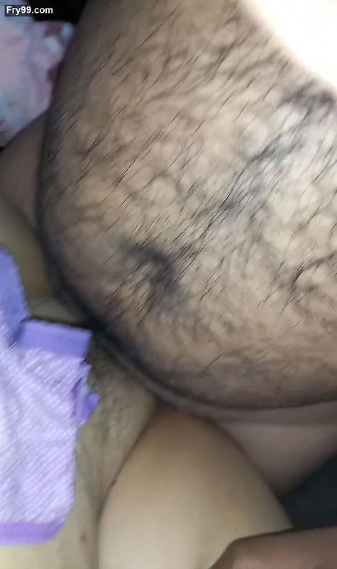 Sandhya bhabhi ka garam garam paani nikal gaya.