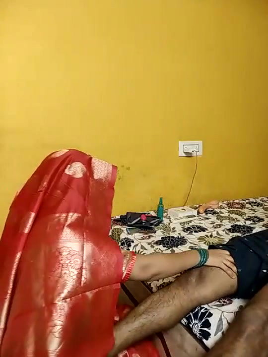 Beautiful Red Saree girl giving Blowjob