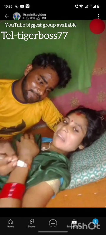 YouTubeer Ragini ke vlogs boobs show