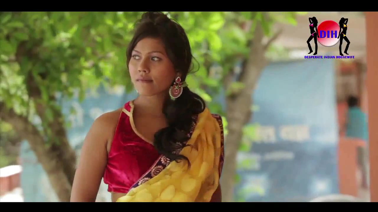 Hot Indian Desperate Housewife excited to see a Handsome Hunk