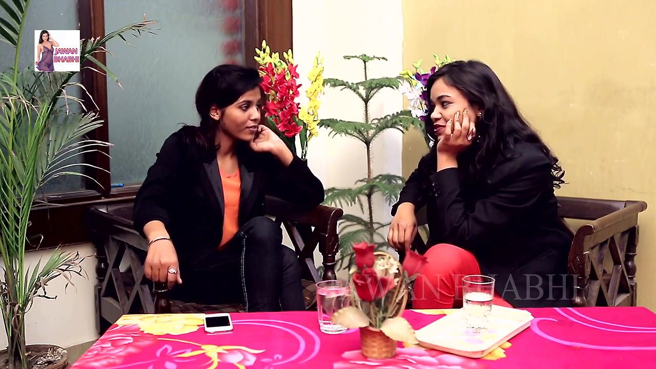 Ipsita devar Aur bhabhi ka romance720p