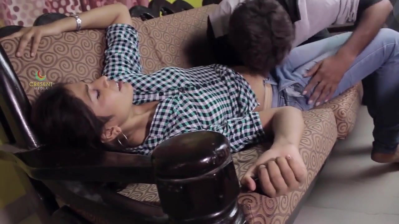 Mona Sales Girl Romance With Customer